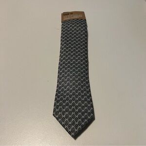 Bar III Black and White Geometric Tie